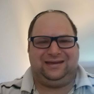 Meet your Posher, Lee